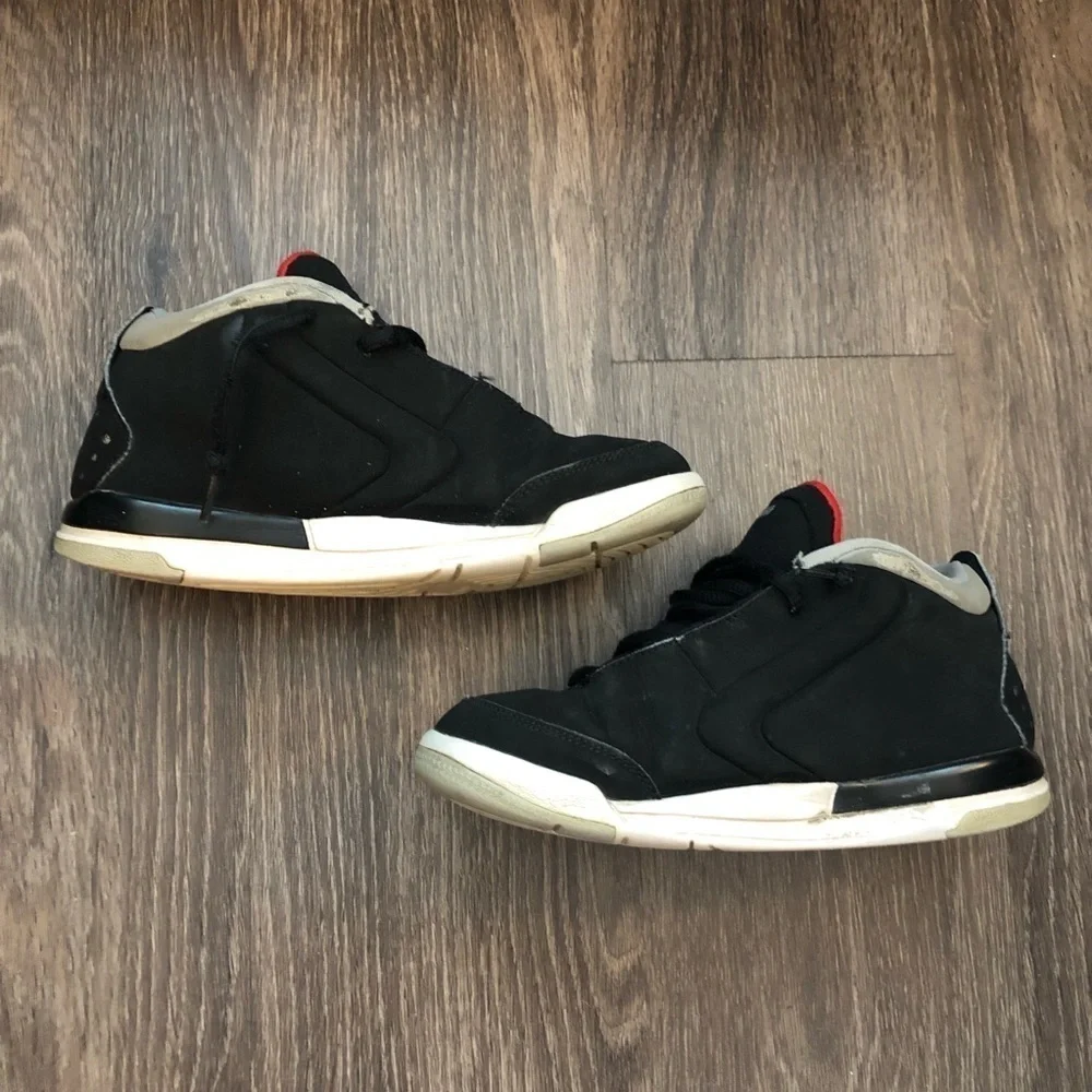 Jordan Big Fund Black & Red Sneakers
